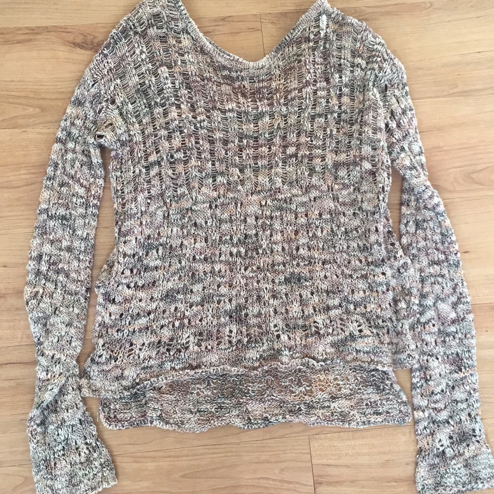 BKE distressed sweater